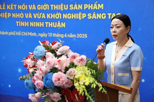 Đại biểu phát biểu trong lễ khai mạc
