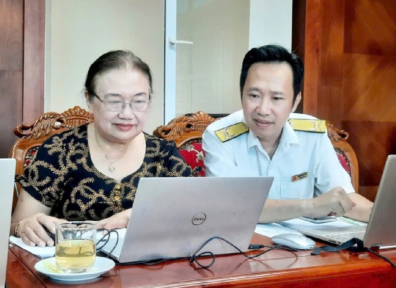 Bà Nguyễn Thị Cúc – Chủ tịch Hội Tư vấn Thuế giải đáp trực tuyến- Ảnh: VGP/HT Bà Nguyễn Thị Cúc – Chủ tịch Hội Tư vấn Thuế giải đáp trực tuyến- Ảnh: VGP/HT