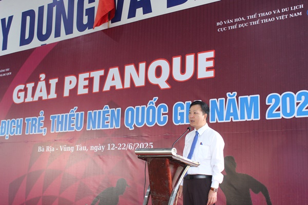 Ông Phùng Nguyên Tường Minh phát biểu tại lễ khai mạc