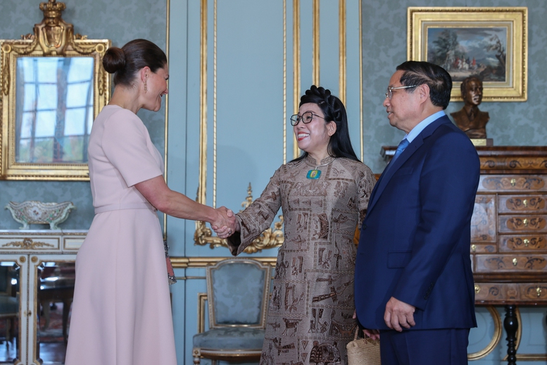 Công chúa bày tỏ trân trọng mối quan hệ hữu nghị truyền thống giữa hai nước và chia sẻ ấn tượng sâu sắc về chuyến thăm Việt Nam vào 2019. Công chúa và Phu quân mong muốn sớm thăm lại Việt Nam để có thời gian thăm và trải nghiệm những vùng đồng quê của Việt Nam - Ảnh: VGP/Nhật Bắc Công chúa bày tỏ trân trọng mối quan hệ hữu nghị truyền thống giữa hai nước và chia sẻ ấn tượng sâu sắc về chuyến thăm Việt Nam vào 2019. Công chúa và Phu quân mong muốn sớm thăm lại Việt Nam để có thời gian thăm và trải nghiệm những vùng đồng quê của Việt Nam - Ảnh: VGP/Nhật Bắc