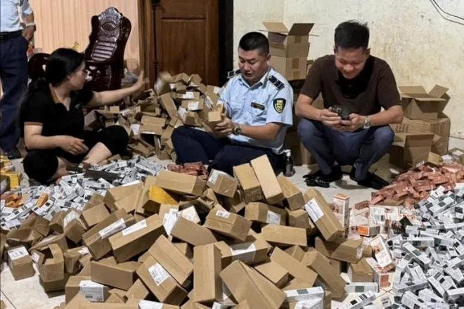 Gần 300 mỹ phẩm biến mất trong một ngày: Doanh nghiệp đang né hậu kiểm?