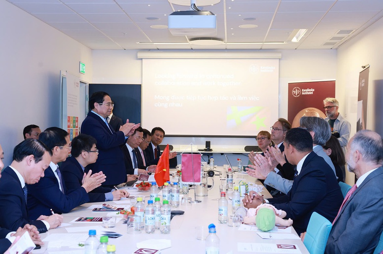 Thủ tướng mong Viện Karolinska sẽ tiếp tục là một trong những đối tác hàng đầu của Việt Nam trong lĩnh vực y tế, đạt kết quả cụ thể - Ảnh: TTXVN Thủ tướng mong Viện Karolinska sẽ tiếp tục là một trong những đối tác hàng đầu của Việt Nam trong lĩnh vực y tế, đạt kết quả cụ thể - Ảnh: TTXVN