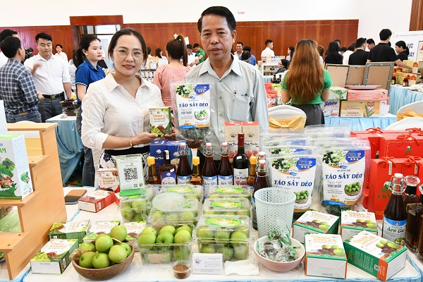 Sản phẩm của Thái Thuận trưng bày trong Hội nghị xúc tiến Thương mại Ninh Thuận (tư liệu)