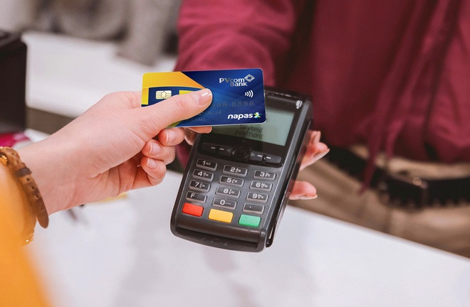 Từ ngày 1/7/2025, ngừng giao dịch thẻ ATM công nghệ từ