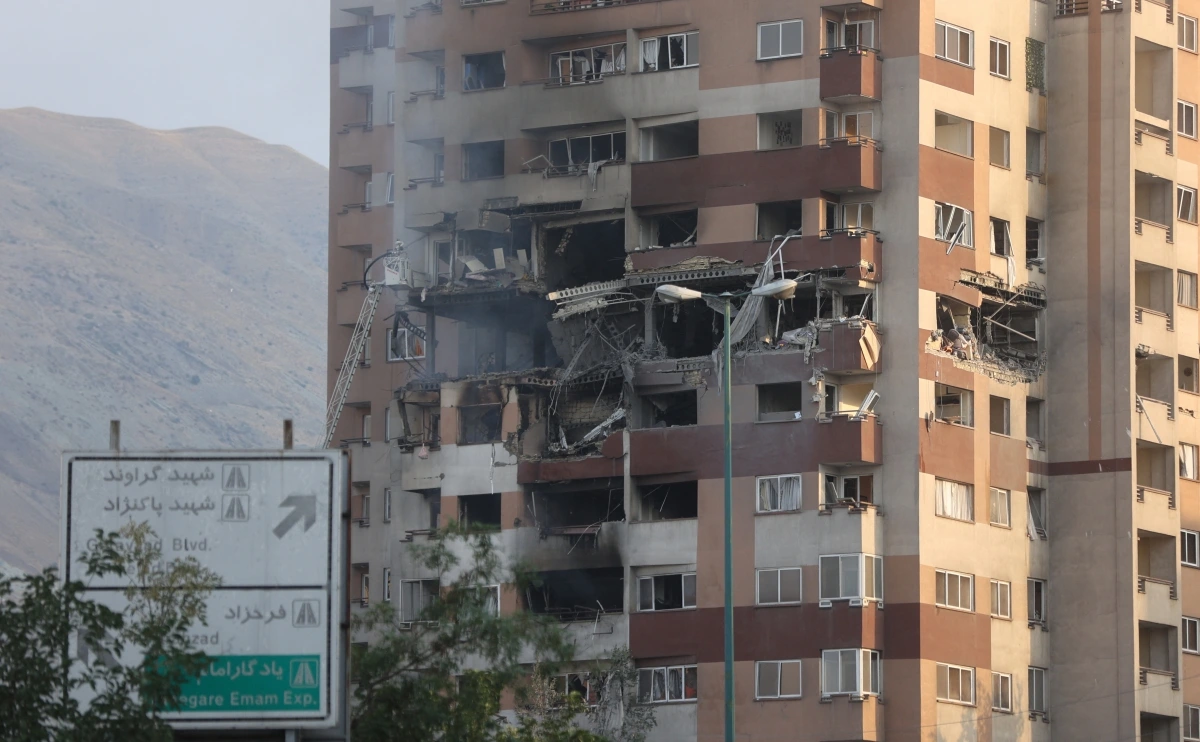 Israel tấn công Iran, Tehran tuyên bố sẽ trừng phạt "nghiêm khắc"