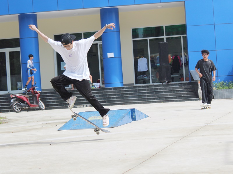 VĐV thi đấu nội dung Game of Skate