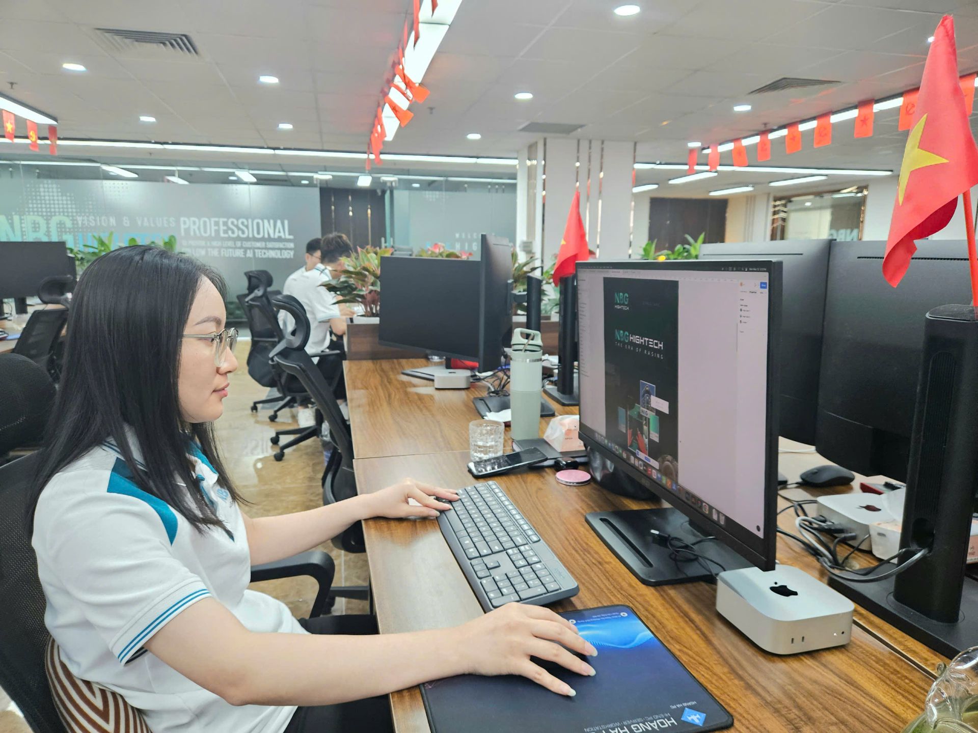 Với nền tảng công nghệ vững chắc, tầm nhìn chiến lược rõ ràng và đội ngũ nhân sự tài năng, trách nhiệm, NBG HIGHTECH đang từng bước khẳng định vị thế là doanh nghiệp công nghệ tiên phong không chỉ trong lĩnh vực xác thực sản phẩm, mà còn trong toàn bộ hệ sinh thái chuyển đổi số quốc gia