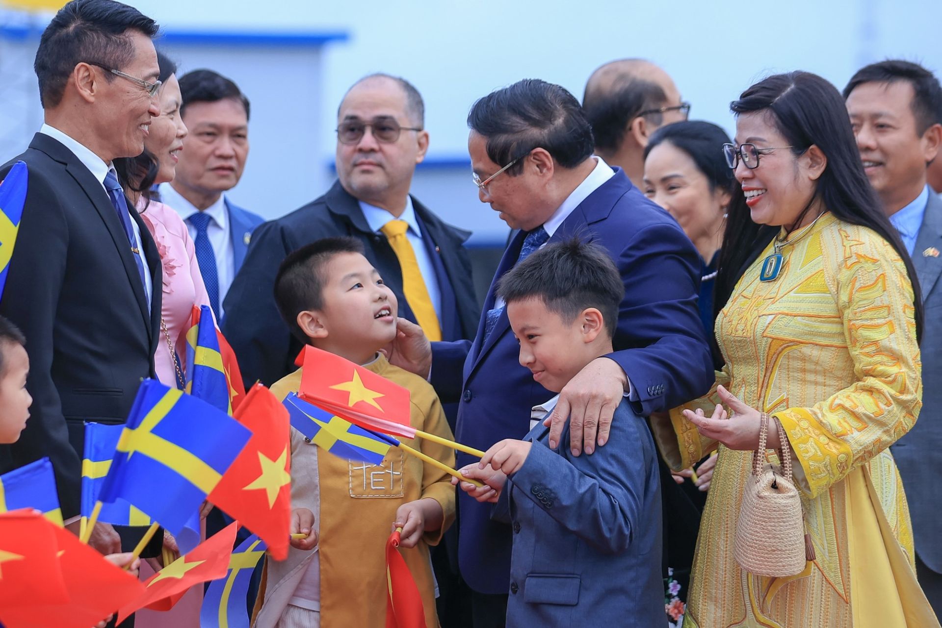 Lễ đón Thủ tướng Chính phủ Phạm Minh Chính và Phu nhân tại sân bay quốc tế Arlanda ở Stockholm, Thụy Điển - Ảnh: VGP/Nhật Bắc