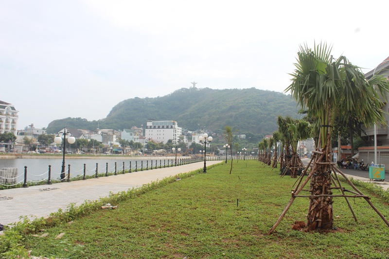 Một góc công viên hồ Ao cá