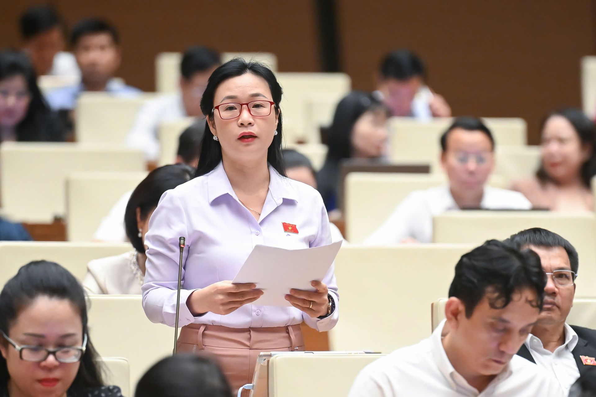 Đại biểu Trần Thị Thu Hằng, Đoàn ĐBQH tỉnh Đắk Nông