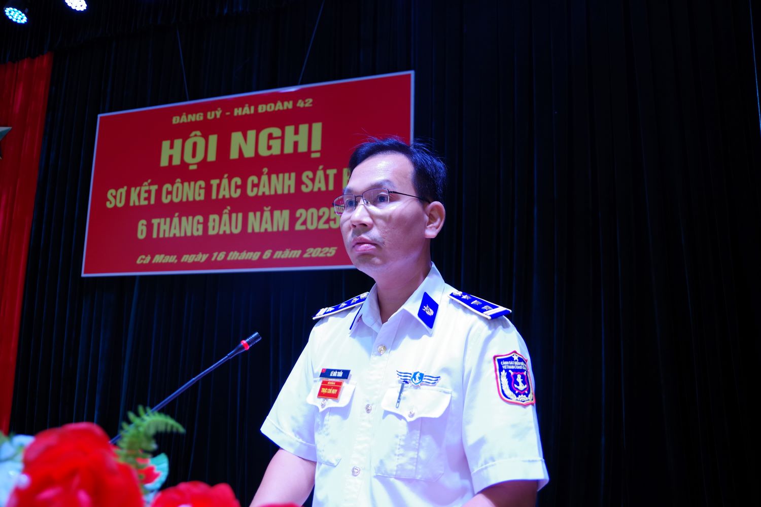 Thượng tá Lê Đức Tuấn – Hải đoàn trưởng kết luận các ý kiến đóng góp.