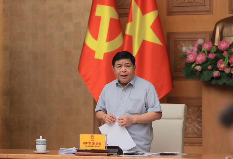 Phó Thủ tướng Nguyễn Chí Dũng nhấn mạnh, DNNN cần dẫn đầu công nghệ, góp phần đột phá năng lực cạnh tranh quốc gia - Ảnh: VGP/Thu Sa