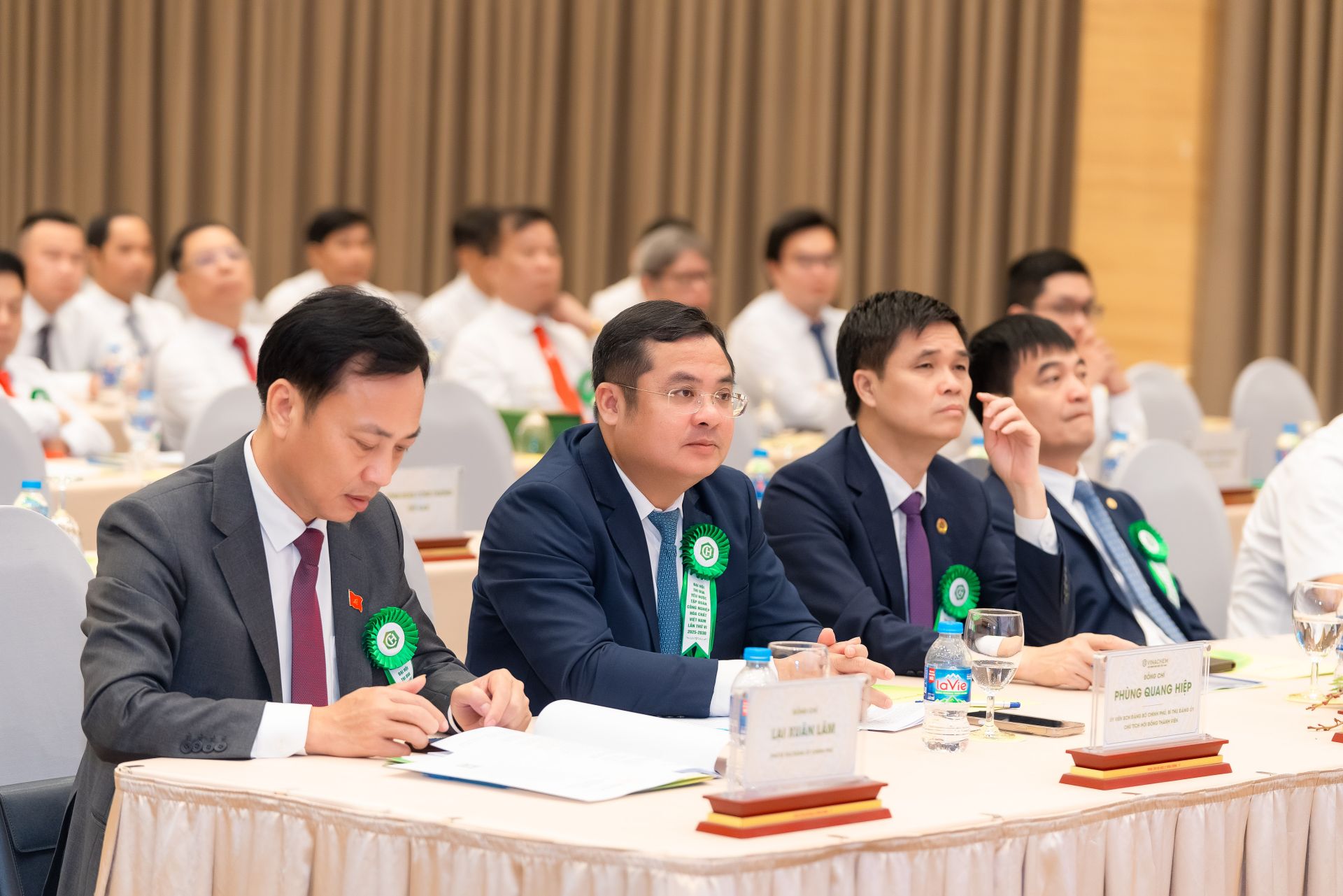 Các đại biểu tham dự Đại hội Các đại biểu tham dự Đại hội