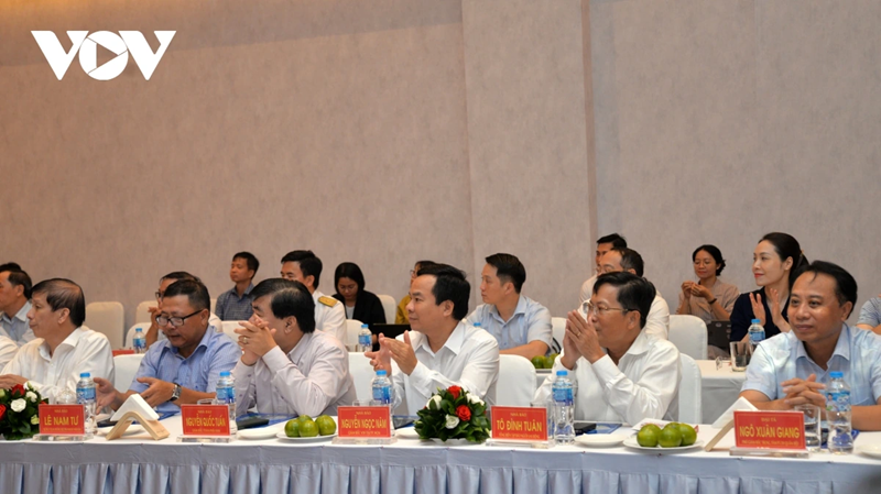 Lãnh đạo các cơ quan báo chí tại buổi gặp mặt