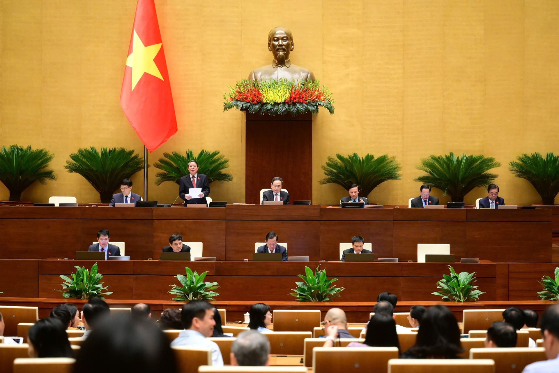 Phó Chủ tịch Quốc hội Nguyễn Đức Hải phát biểu kết luận Phiên thảo luận