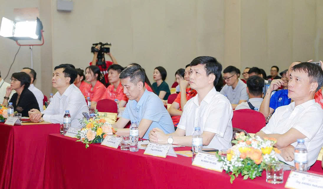 Các đại biểu dự lễ công bố Giải Bóng chuyền nữ quốc tế VTV Ferroli Cup 2025. Các đại biểu dự lễ công bố Giải Bóng chuyền nữ quốc tế VTV Ferroli Cup 2025.