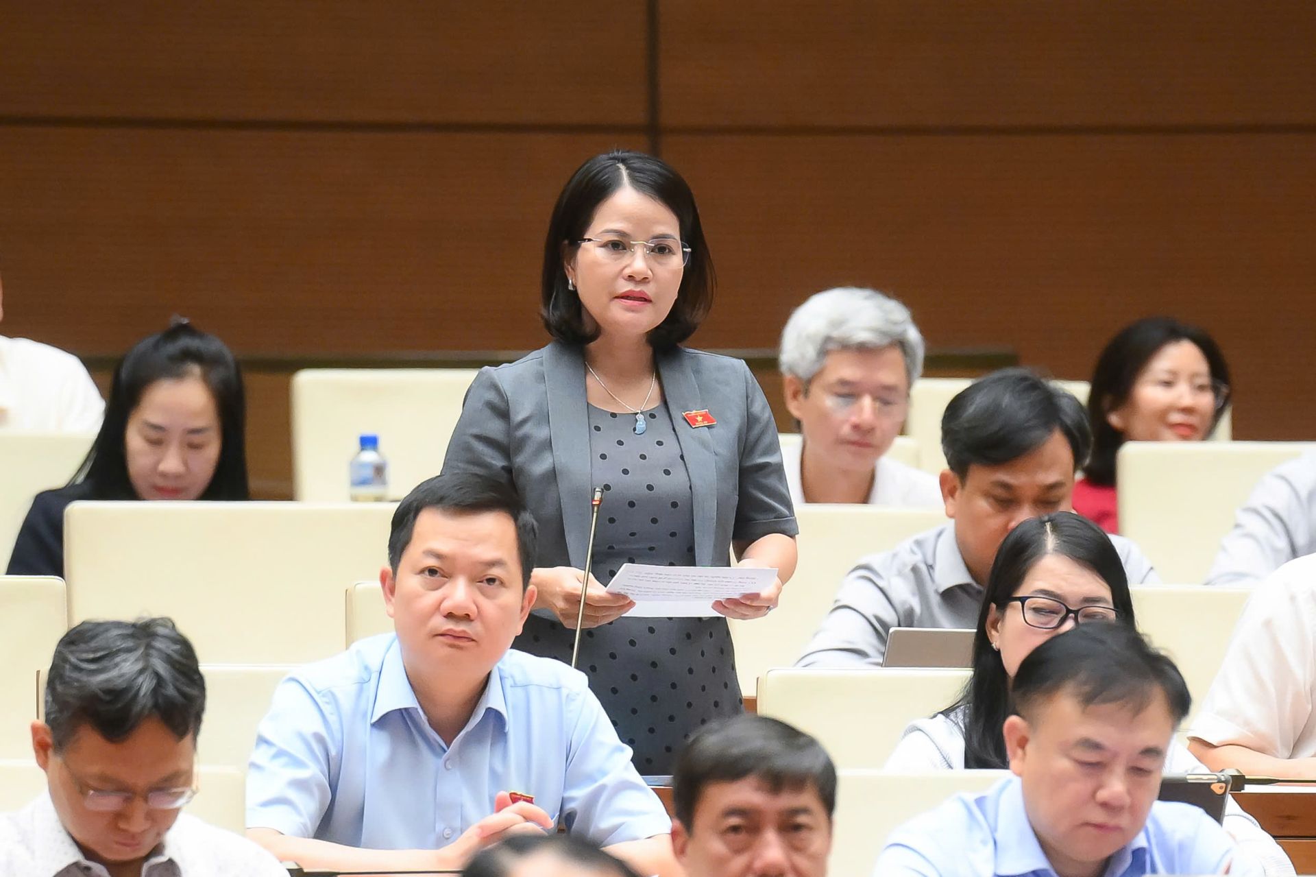 Đề xuất nhiều giải pháp căn cơ để quản lý thuế trong lĩnh vực thương mại điện tử
