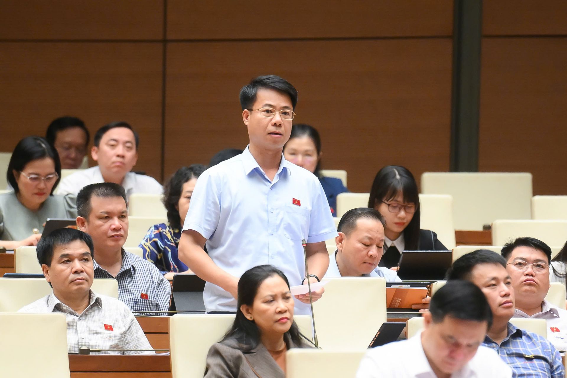 Đại biểu Hoàng Quốc Khánh - Đoàn ĐBQH tỉnh Lai Châu