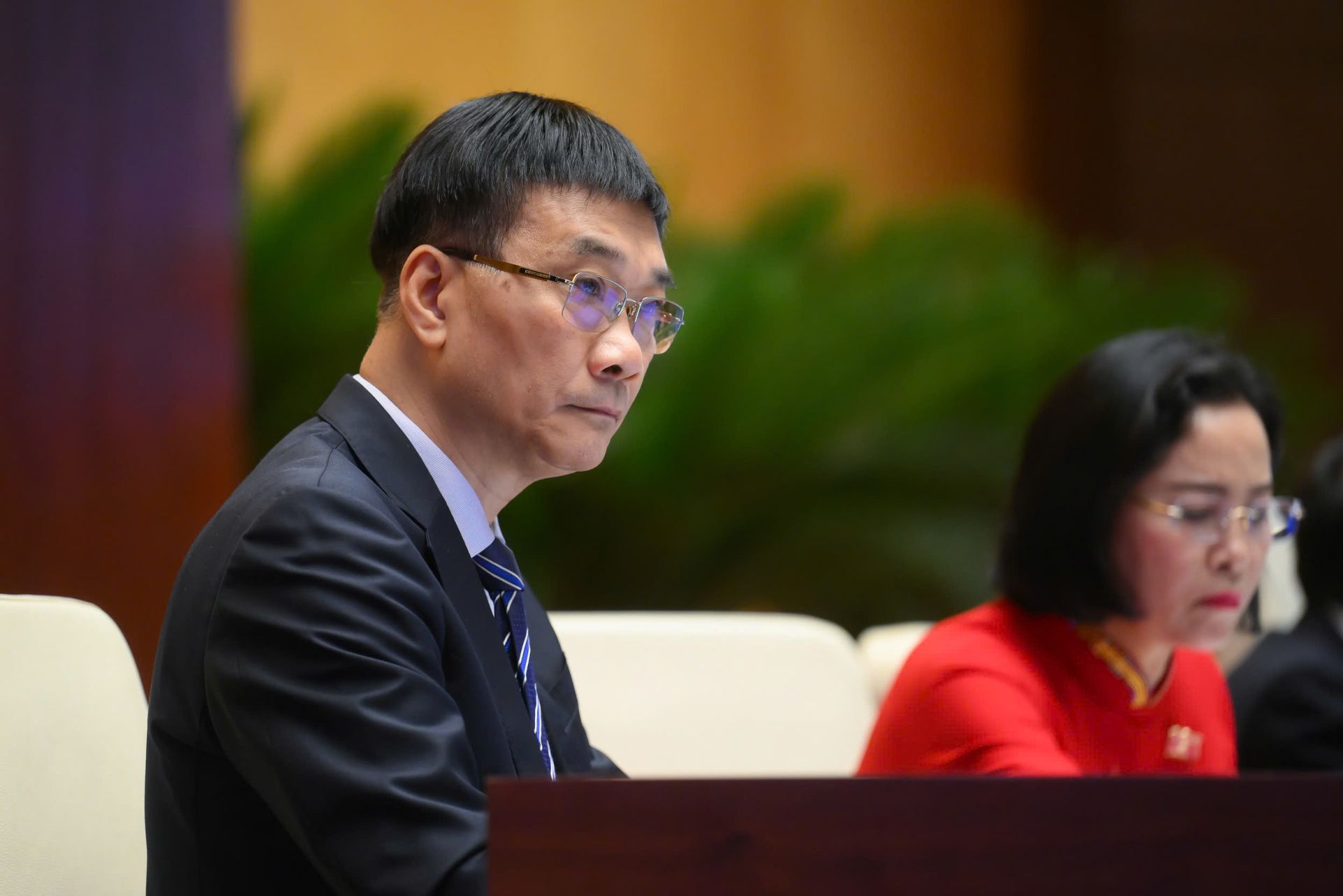 Phó Chủ tịch Quốc hội Vũ Hồng Thanh tại Phiên họp