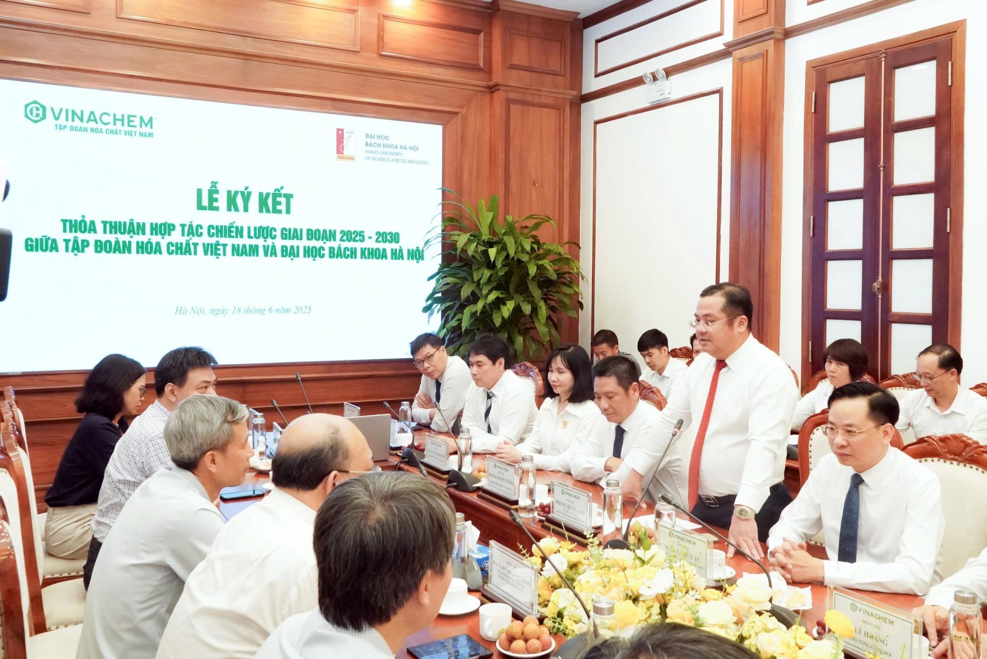 Ông Phùng Quang Hiệp – Chủ tịch Hội đồng Thành viên Tập đoàn Hóa chất Việt Nam phát biểu