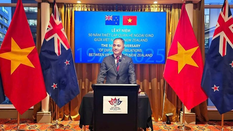 Đại sứ Việt Nam tại New Zealand Phan Minh Giang phát biểu tại lễ kỷ niệm. (Ảnh: Đại sứ quán Việt Nam tại New Zealand Đại sứ Việt Nam tại New Zealand Phan Minh Giang phát biểu tại lễ kỷ niệm. (Ảnh: Đại sứ quán Việt Nam tại New Zealand