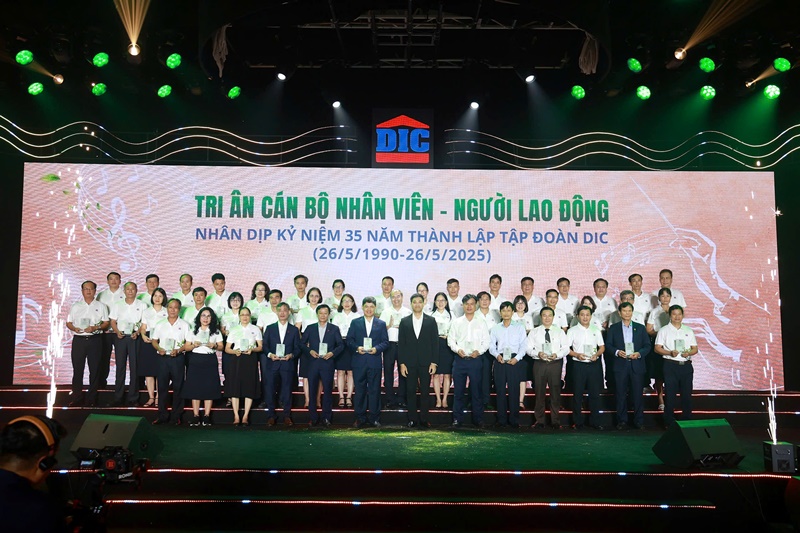 DIC tri ân CBNV, người lao động DIC tri ân CBNV, người lao động