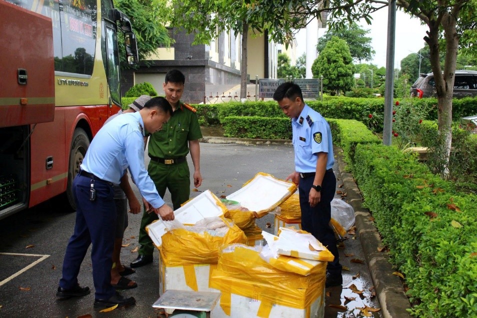 Sơn La: Phát hiện gần 500kg sản phẩm động vật đã bốc mùi hôi thối