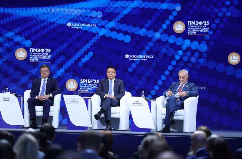 Phó Thủ tướng khẳng định, để vượt qua các thách thức toàn cầu nhằm phát triển bền vững và bao trùm, các quốc gia cần phát huy các giá trị chung - Ảnh: VGP/Đức Tuân