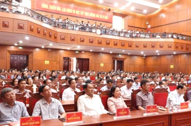 Đắk Lắk: Công bố chức danh lãnh đạo 68 xã, phường mới