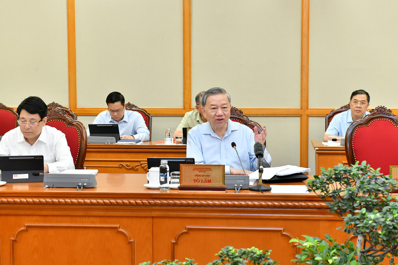 Tổng Bí thư Tô Lâm phát biểu chỉ đạo cuộc họp. Ảnh Tạp chí Tổ chức Nhà nước.