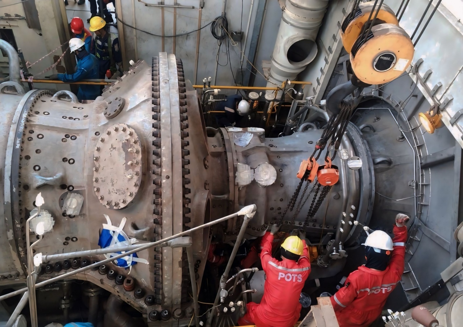 Người lao động PETROSETCO đóng góp cho sự vận hành an toàn, hiệu quả và phát triển bền vững của Petrovietnam
