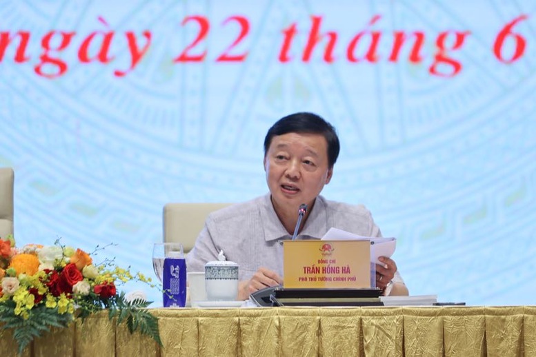 Phó Thủ tướng Trần Hồng Hà phát biểu tại Hội nghị - Ảnh: VGP/Nhật Bắc