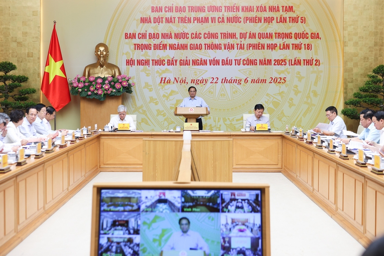 Thủ tướng chủ trì hội nghị '3 trong 1' về nhiều nội dung quan trọng