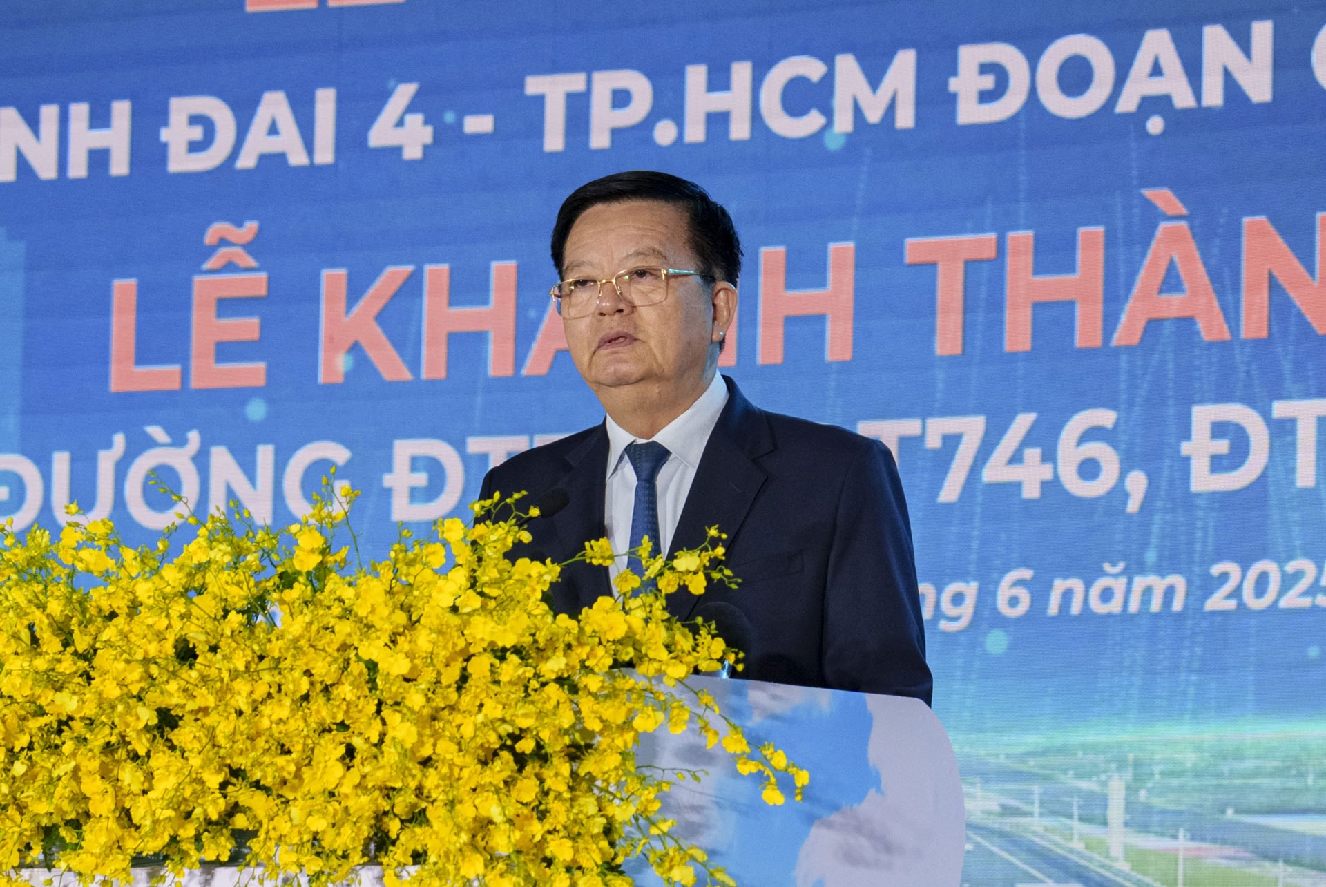 Phó Thủ tướng Mai Văn Chính đánh giá cao Tập đoàn THACO khi đầu tư KCN chuyên ngành cơ khí tại Bình Dương Phó Thủ tướng Mai Văn Chính đánh giá cao Tập đoàn THACO khi đầu tư KCN chuyên ngành cơ khí tại Bình Dương