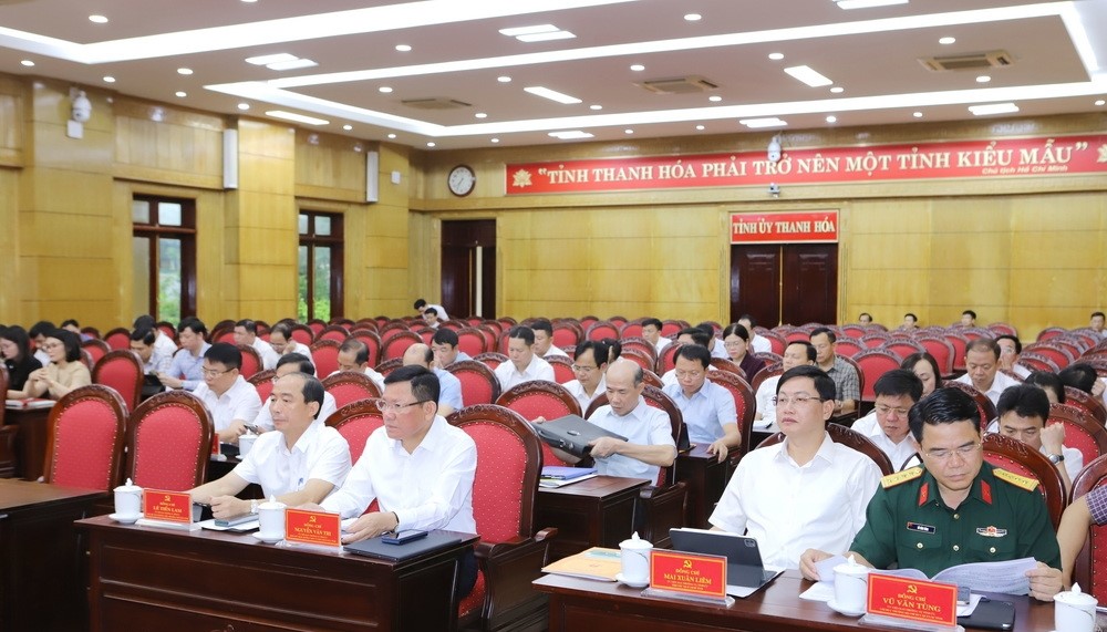 Các đại biểu tham dự hội nghị Các đại biểu tham dự hội nghị