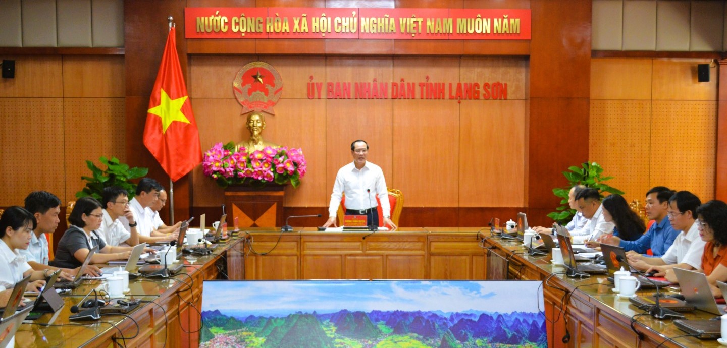 Lạng Sơn: Tập huấn xử lý văn bản, tiếp nhận và giải quyết thủ tục hành chính