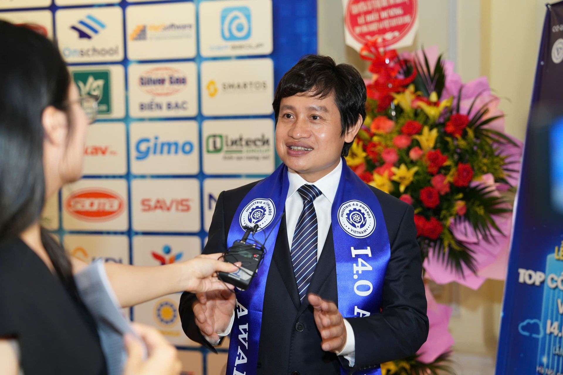 Ông Hoàng Mai Chung chia sẻ, những giải thưởng này là động lực để Meey Group tiến xa hơn, đặc biệt là trong hành trình tiến tới mục tiêu IPO trong thời gian tới Ông Hoàng Mai Chung chia sẻ, những giải thưởng này là động lực để Meey Group tiến xa hơn, đặc biệt là trong hành trình tiến tới mục tiêu IPO trong thời gian tới