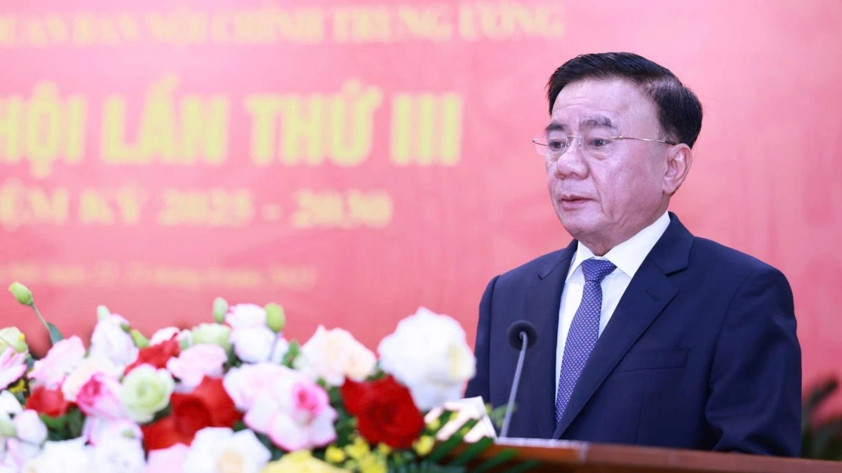 Thường trực Ban Bí thư Trần Cẩm Tú phát biểu chỉ đạo đại hội Thường trực Ban Bí thư Trần Cẩm Tú phát biểu chỉ đạo đại hội