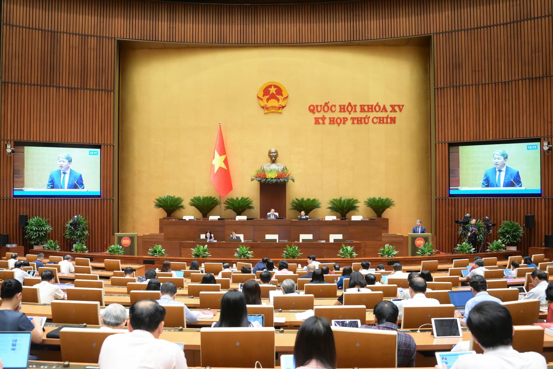 Hôm nay, Quốc hội sẽ thông qua 5 Luật, 3 Nghị quyết và họp riêng về công tác nhân sự