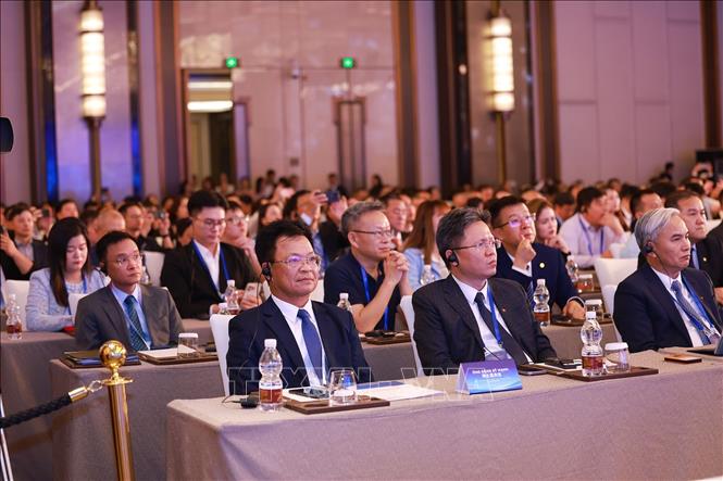 Các đại biểu doanh nghiệp Việt Nam và Trung Quốc tham dự diễn đàn. Ảnh: Dương Giang/TTXVN Các đại biểu doanh nghiệp Việt Nam và Trung Quốc tham dự diễn đàn. Ảnh: Dương Giang/TTXVN