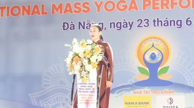 Phó Chủ tịch UBND TP. Đà Nẵng Nguyễn Thị Anh Thi phát biểu tại chương trình Phó Chủ tịch UBND TP. Đà Nẵng Nguyễn Thị Anh Thi phát biểu tại chương trình