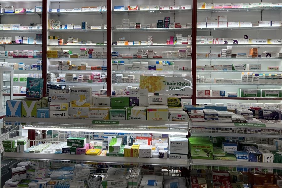 Hà Tĩnh xử phạt nhiều nhà thuốc và đình chỉ 2 cơ sở kinh doanh dược