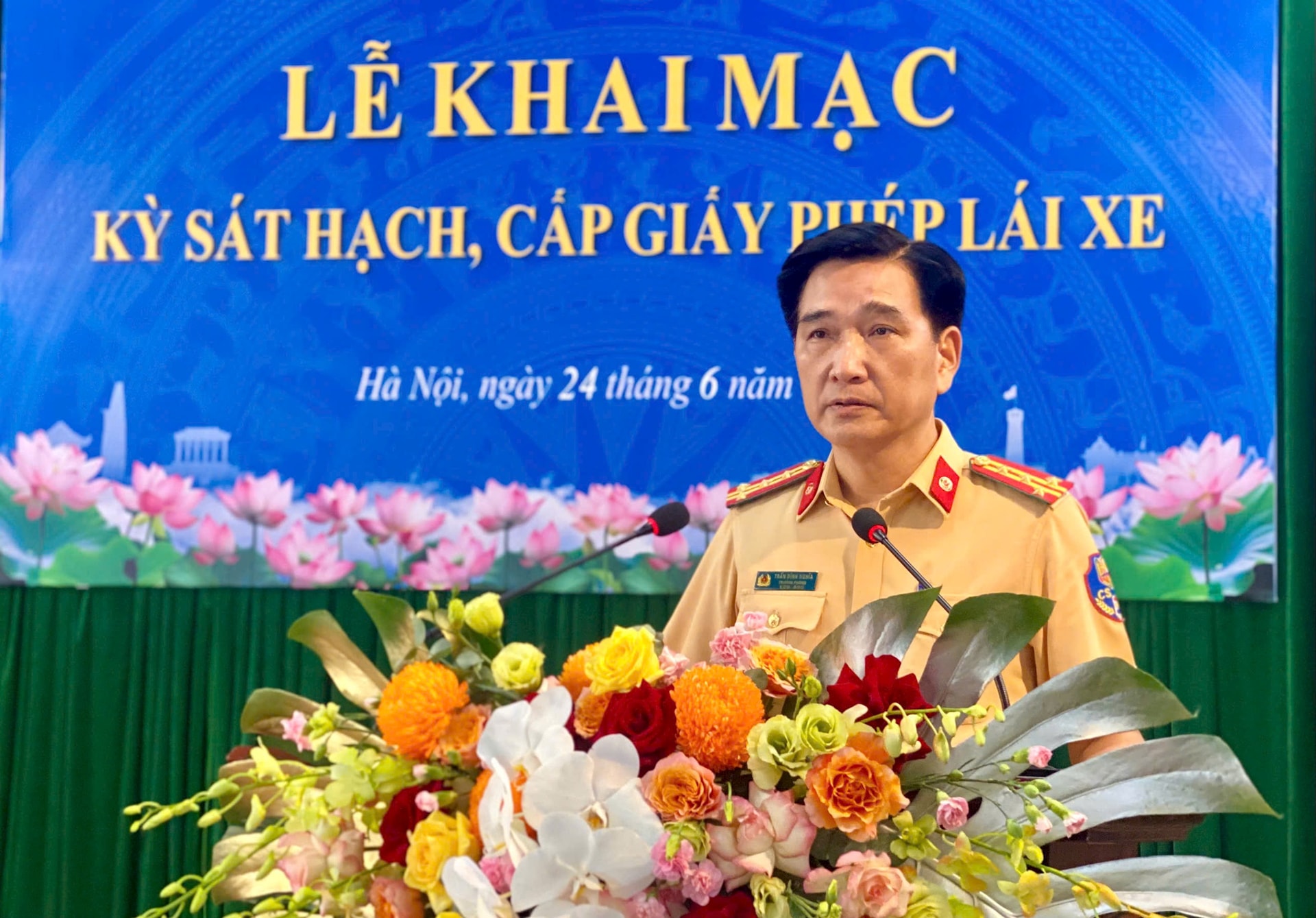 Đại tá Trần Đình Nghĩa, Trưởng phòng Cảnh sát giao thông (Công an TP. Hà Nội). Ảnh: NT Đại tá Trần Đình Nghĩa, Trưởng phòng Cảnh sát giao thông (Công an TP. Hà Nội). Ảnh: NT