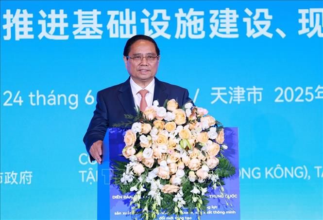 Thủ tướng tham dự Diễn đàn kết nối doanh nghiệp Việt Nam - Trung Quốc