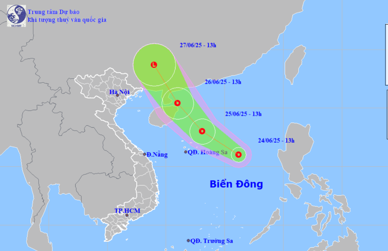Dự báo vị trí và hướng di chuyển áp thấp nhiệt đới lúc 13h chiều 24/6 - Ảnh: NCHMF Dự báo vị trí và hướng di chuyển áp thấp nhiệt đới lúc 13h chiều 24/6 - Ảnh: NCHMF