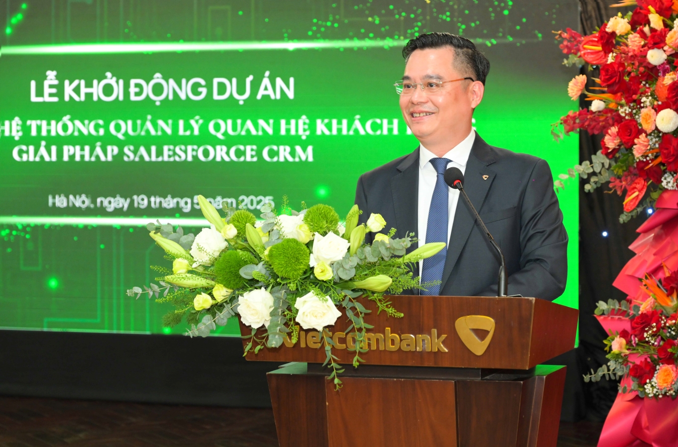 Chủ tịch HĐQT Vietcombank Nguyễn Thanh Tùng phát biểu chỉ đạo tại buổi lễ