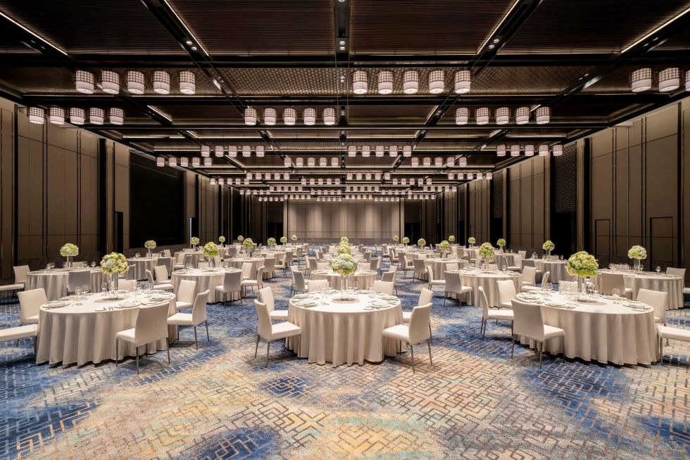 Không gian tổ chức đám cưới siêu sang nay có thể tìm thấy ở Hạ Long mà không phải bay vào Phú Quốc, Đà Nẵng hay đi nước ngoài