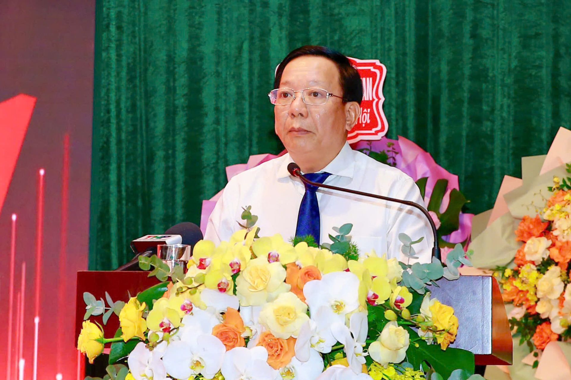 Đồng chí Nguyễn Đức Thọ, Phó Chủ tịch UBND thành phố phát biểu chỉ đạo tại Đại hội.