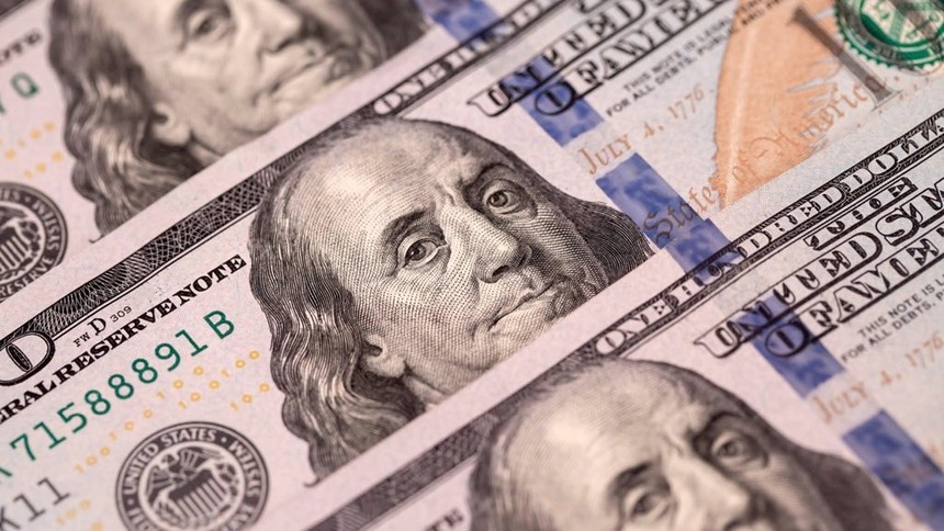 Tìm nguyên nhân giá trị đồng đô la sụt giảm