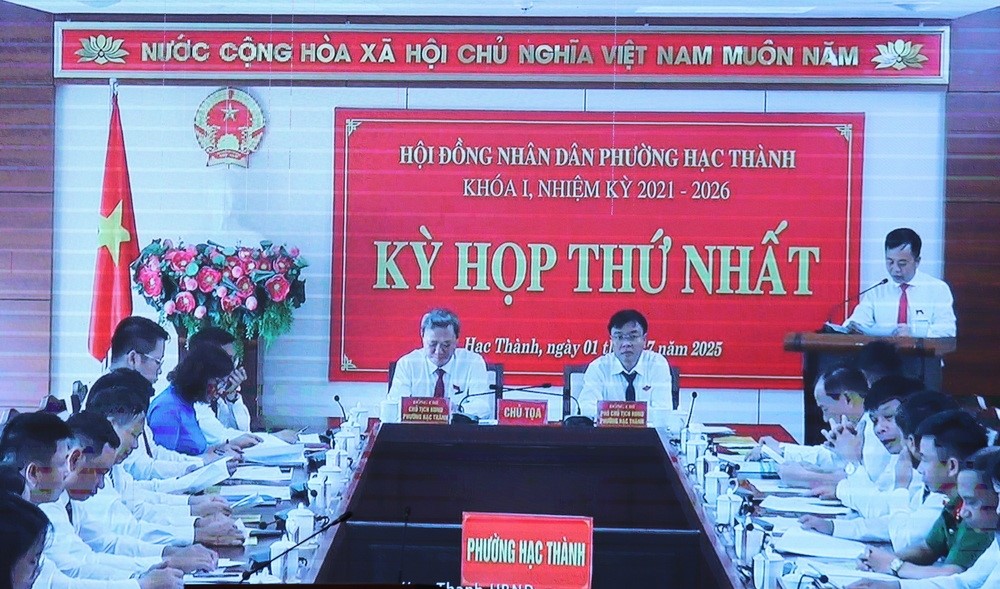 Diễn tập vận hành Kỳ họp thứ nhất HĐND phường Hạc Thành, nhiệm kỳ 2021-2026. Diễn tập vận hành Kỳ họp thứ nhất HĐND phường Hạc Thành, nhiệm kỳ 2021-2026.